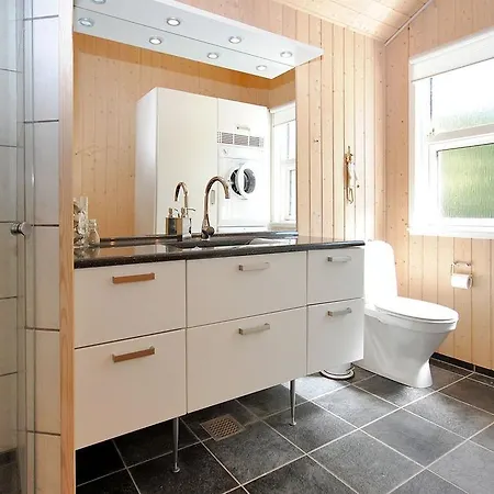 Holiday Meretesvej B- 2950 Holiday home